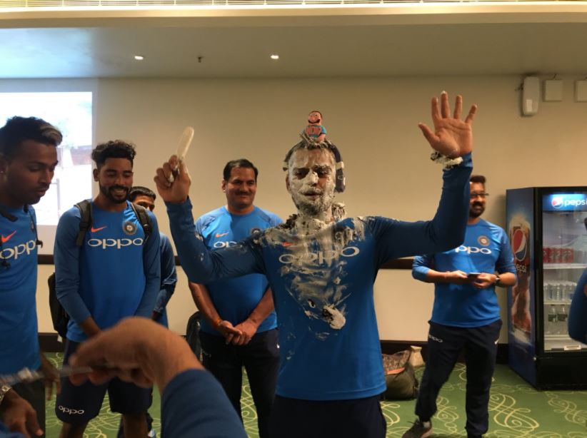 Inside pictures of Virat Kohli crazy birthday bash