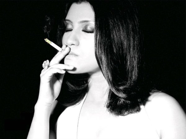 From Shah Rukh khan to susmita sen here are bollywoods heavy smokers BRD
