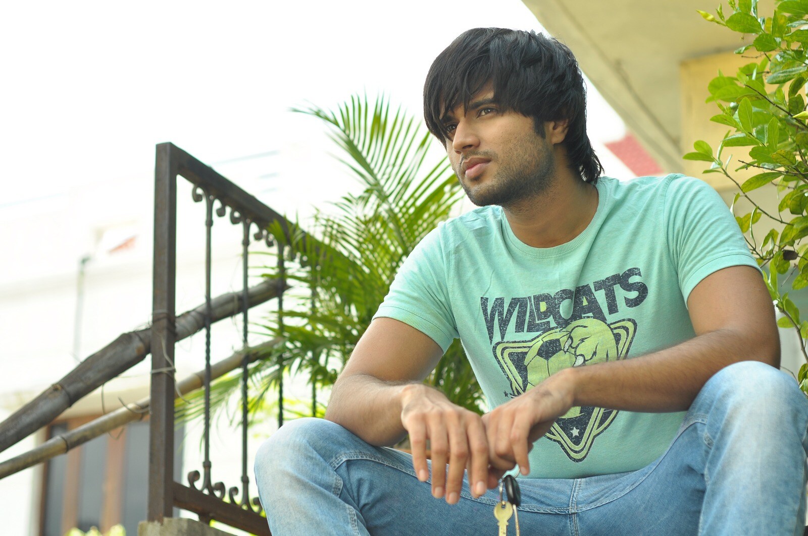 ‘ఏ మంత్రం వేశావే’ మూవీ స్టిల్స్