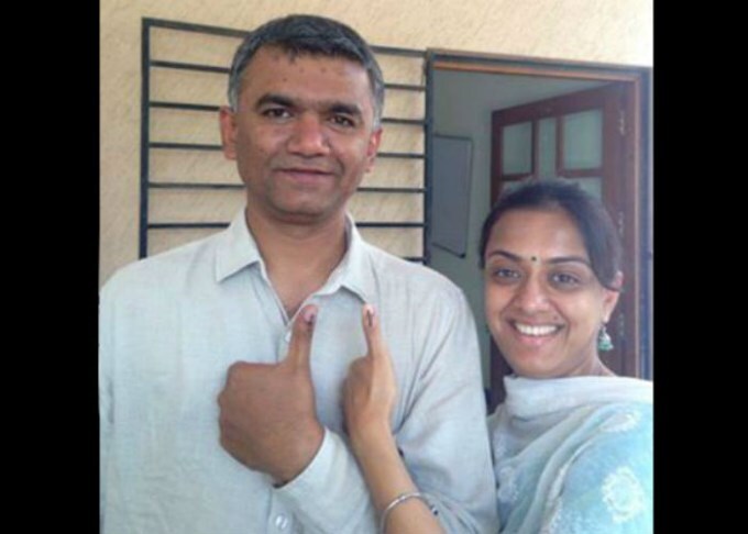 Krishna Byre Gowda and Meenakshi