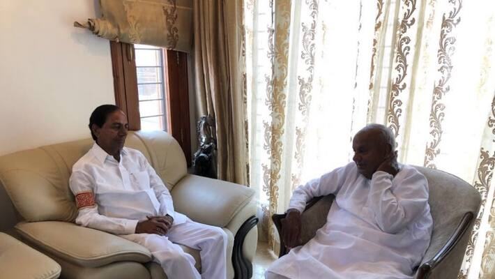 Telangana CM Chandrashekhar Rao meets H D Deve Gowda over formation of Third Front on Friday Telangana CM Chandrashekhar Rao meets H D Deve Gowda over formation of Third Front on Friday