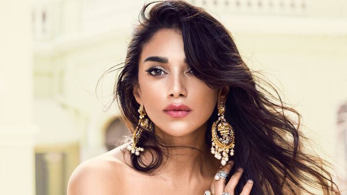 Aditi Rao Hydari On Why She Doesn't Google Herself Anymore Aditi Rao Hydari On Why She Doesn't Google Herself Anymore