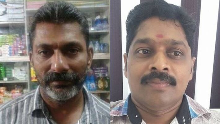 CM visited CPI(M) leader's family who was hacked to death at Kannur CM visited CPI(M) leader's family who was hacked to death at Kannur