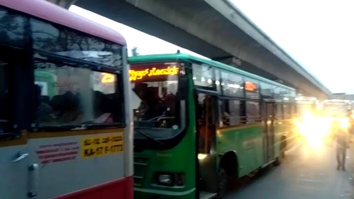 Heavy Traffic Jam In Bengaluru Heavy Traffic Jam In Bengaluru