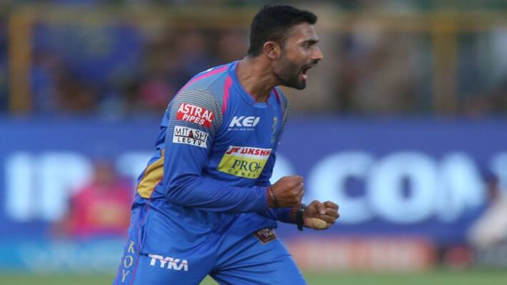 Vijay Hazare Trophy Shreyas Gopal All round performance helps Karnataka Thrash Meghalaya by 115 runs kvn Vijay Hazare Trophy Shreyas Gopal All round performance helps Karnataka Thrash Meghalaya by 115 runs kvn