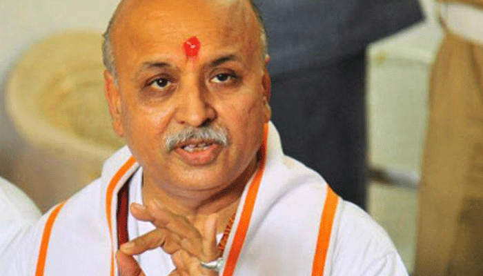 Praveen Togadia says that modi never sold tea Praveen Togadia says that modi never sold tea