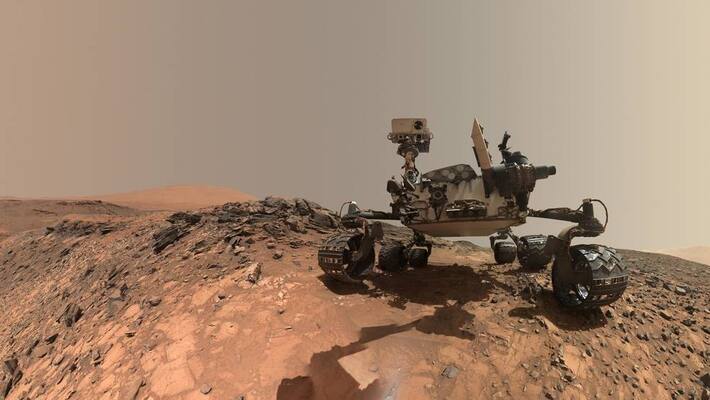 In a Pamic Moment NASA Loses Control Of Curiosity Rover on Mars In a Pamic Moment NASA Loses Control Of Curiosity Rover on Mars