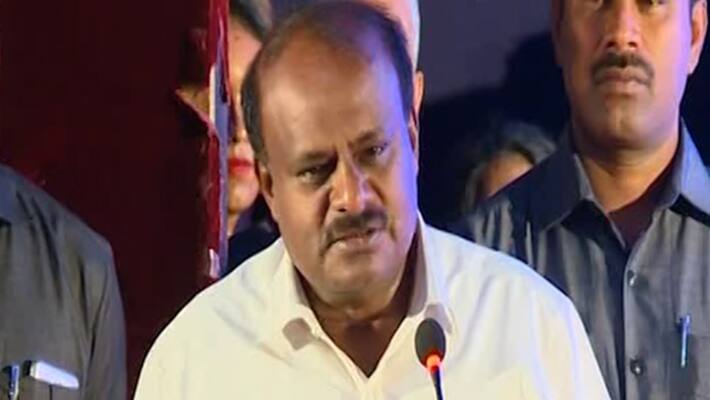 CM Kumaraswamy May Announce Free bus passes for all students CM Kumaraswamy May Announce Free bus passes for all students