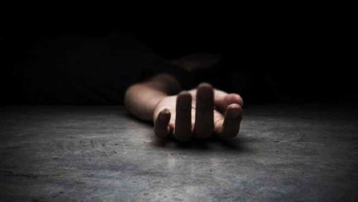 Class 9 Student Stabbed To Death In School Washroom At Gujarat's Vadodara Class 9 Student Stabbed To Death In School Washroom At Gujarat's Vadodara
