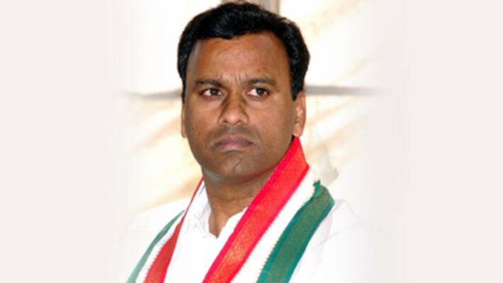 congress mla komatireddy rajagopal reddy leaves to delhi congress mla komatireddy rajagopal reddy leaves to delhi