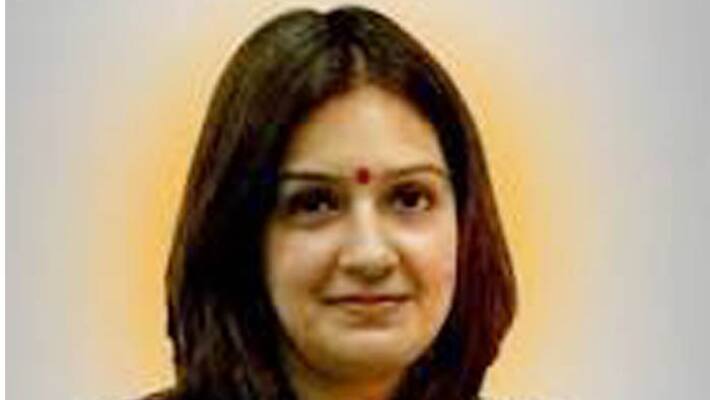 Cong spokesperson Priyanka Chaturvedi gets rape threat directed at daughter Cong spokesperson Priyanka Chaturvedi gets rape threat directed at daughter