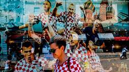 FIFA World Cup 2018: Croatia gripped by football madness ahead of summit clash with France