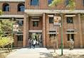 A 2nd year student of Bharati college committed suicide in DU college