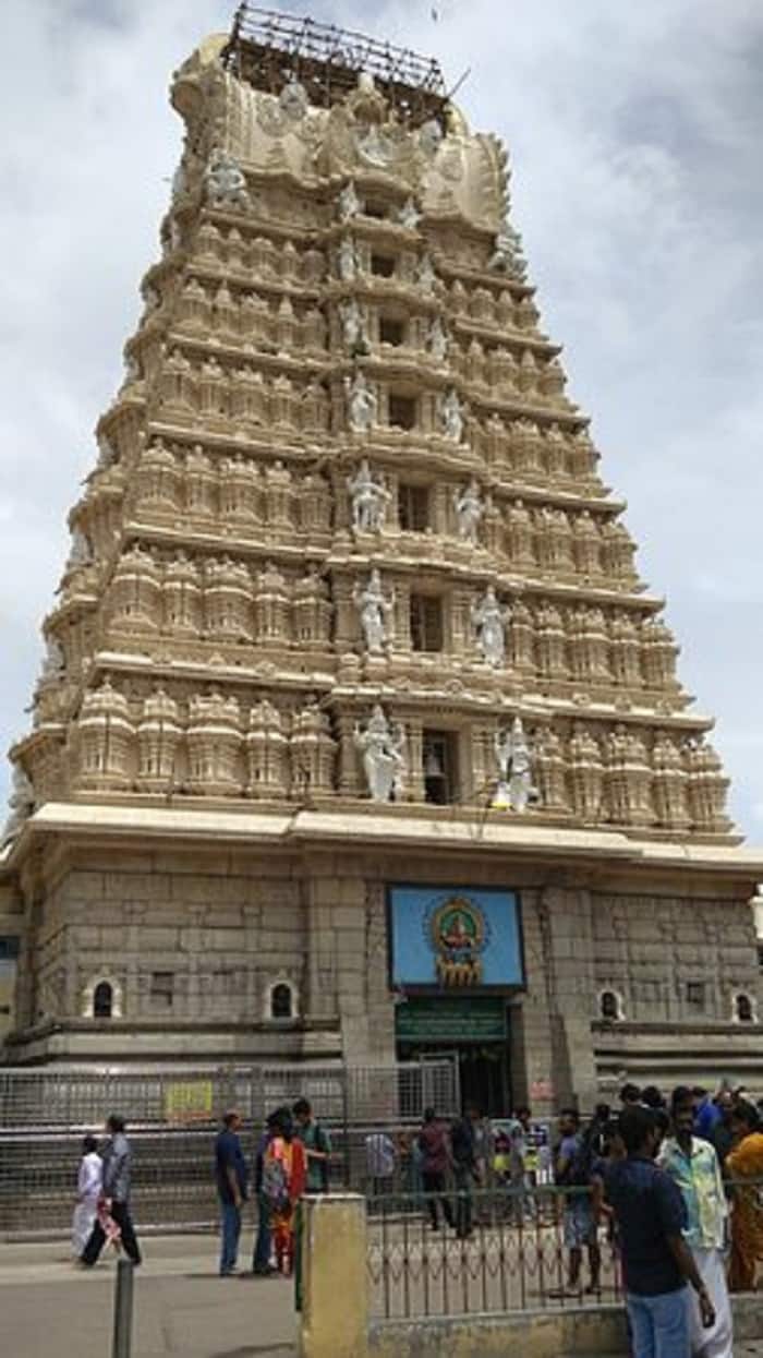 Karnataka boasts of several such temples