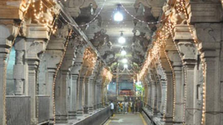 Srikalahasti Temple in Containment Zone: Vellampalli srinivas Srikalahasti Temple in Containment Zone: Vellampalli srinivas
