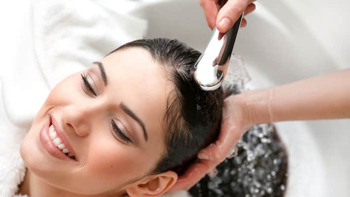 Sleep on wet hair is harmful for your health Sleep on wet hair is harmful for your health