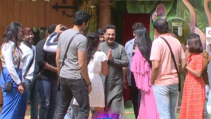 Kamal Hassan gesture Big Boss 2 telugu review Kamal Hassan gesture Big Boss 2 telugu review