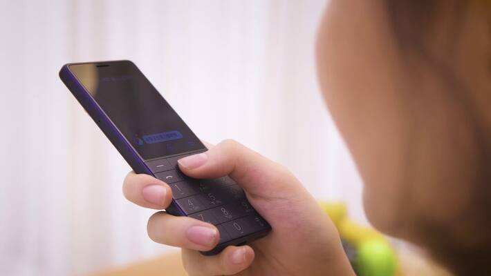 Motrola Will Launch 3 Feature Phones in India Motrola Will Launch 3 Feature Phones in India
