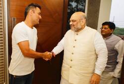 Amit Shah meets Mahendra Singh Dhoni in Delhi
