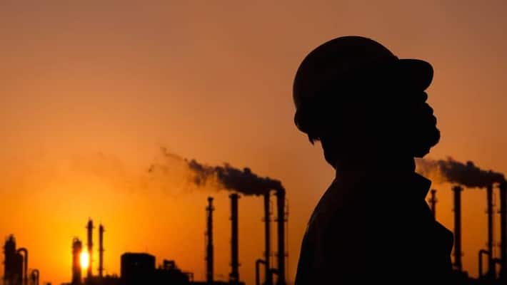 Iran plan to reduse oil prices for Asian countries Iran plan to reduse oil prices for Asian countries