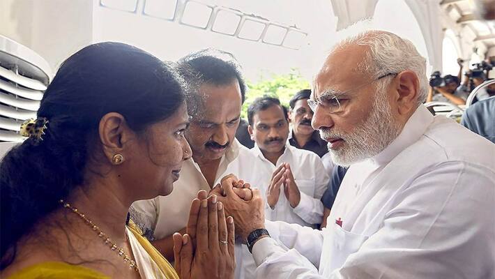 DMK Member of Parliament kanimozi comments on DMK BJP Alliance DMK Member of Parliament kanimozi comments on DMK BJP Alliance
