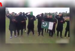 Kashmiri youth celebrate Pakistans Independence Day