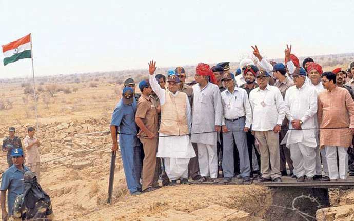 1998- ಭಾರತದ ಮೊದಲ ಪರಮಾಣು ಬಾಂಬ್ ಯಶಸ್ವೀ ಪ್ರಯೋಗ