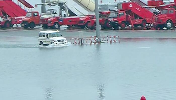 rain water log in runway nedumbassery airport closed
