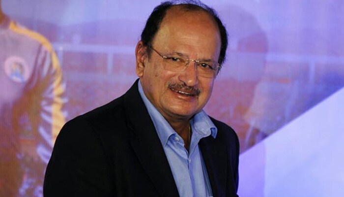 Ajit Wadekar wife Says her favorite Captain is MS Dhoni, more than Virat Kohli