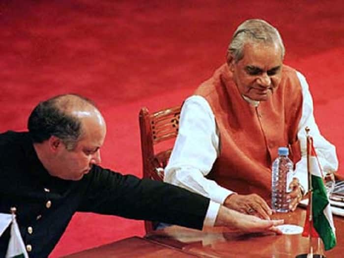 Ex  PM vajpayee was a good cook and he  was food liker