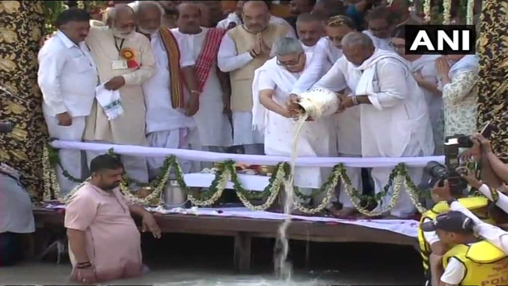 Late Atal Bihari Vajpayee's Ashes To Be Immersed In Ganga at Haridwar today, amit shah and raj nath singh also there