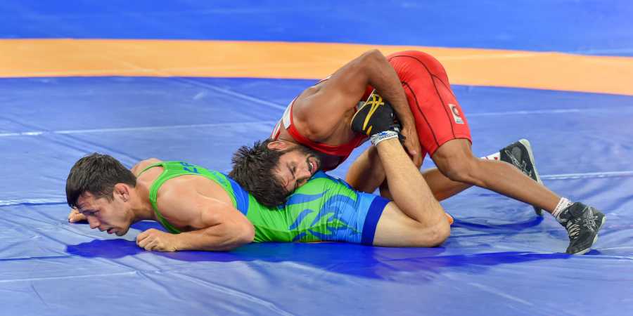 bajrang punia is in finals of 65 freestyle wrestling in asian games