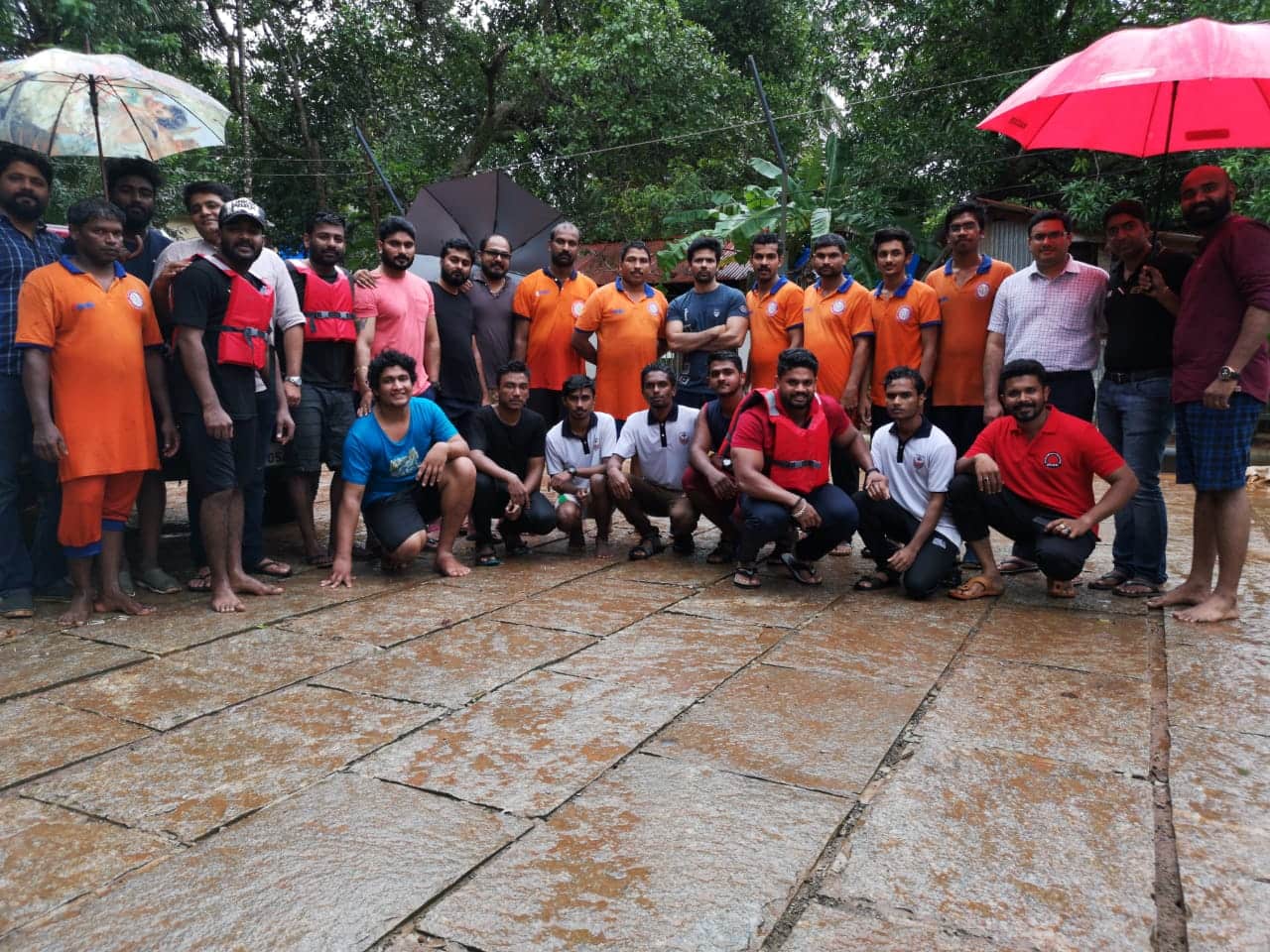 Mahindra thar group rescue missions in Kerala flood 2018