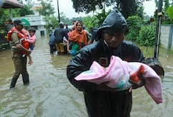 Kerala floods, Shashi Tharoor, Narendra Modi, India news, Manmohan Singh