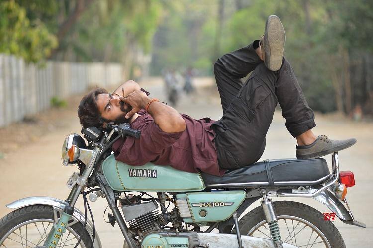 RX 100 bike to be auctioned for kerala flood relief