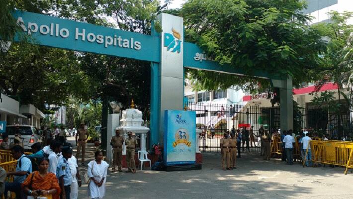 Jayalalitha Probe case 3 AIIMS Doctors