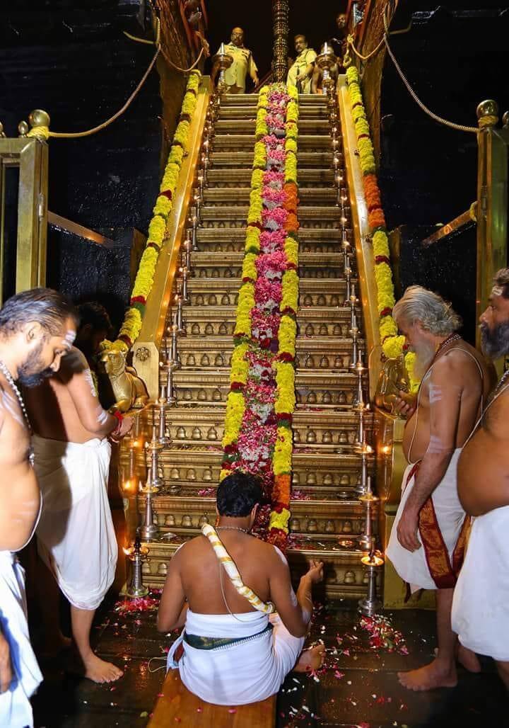 Booking Padi Pooja in Sabarimala ayyappan temple till 2036