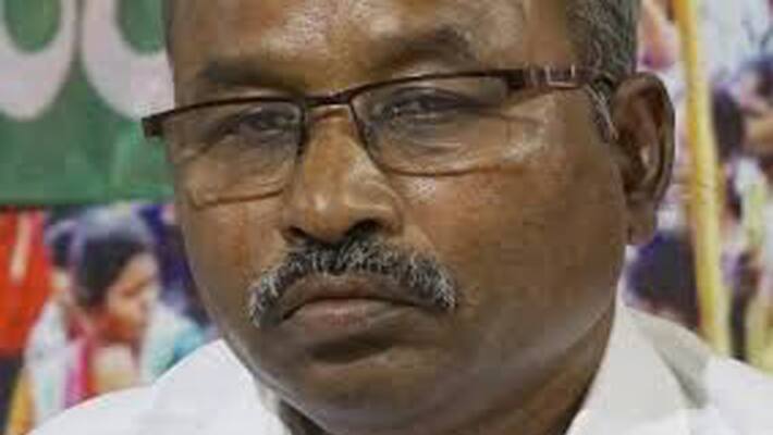 Sunnam Rajaiah Dies Of Corona: Adivasis remembers Him For His Simplicity Sunnam Rajaiah Dies Of Corona: Adivasis remembers Him For His Simplicity