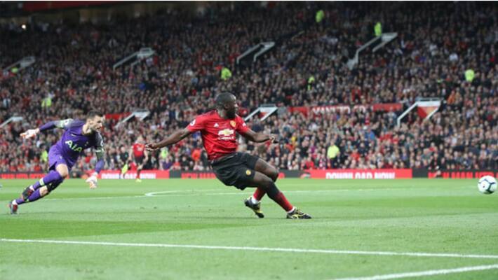 watch lukaku missing open net watch lukaku missing open net