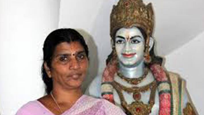 laxmiparvathi condolences to Harikrishna laxmiparvathi condolences to Harikrishna