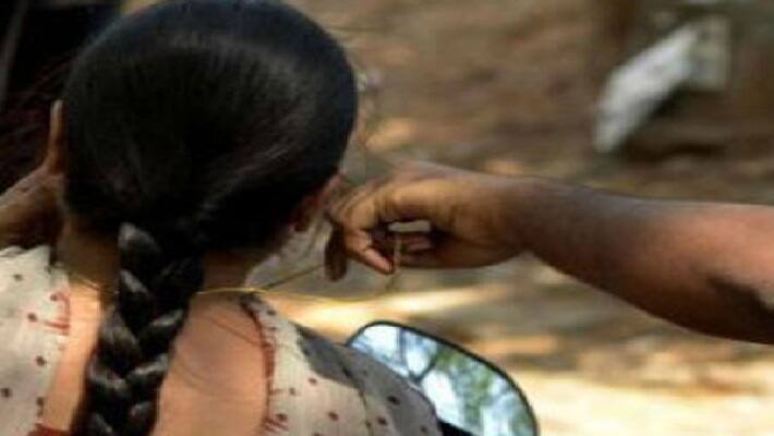 youth arrested for chain snatching in kochi youth arrested for chain snatching in kochi