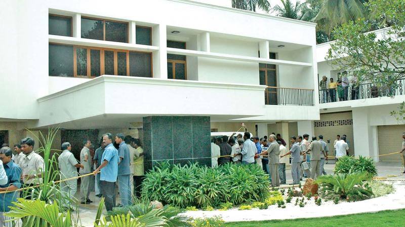 Maitreyan MP Status About jayalalitha's poes garden house