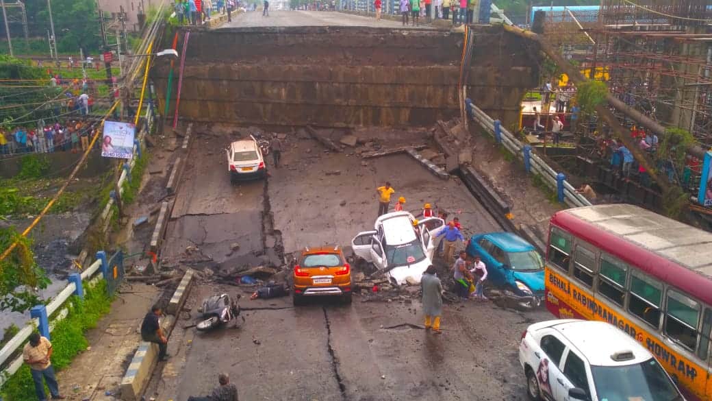 Kolkata flyover collapse majerhat rescue operations Mamata banerjee government