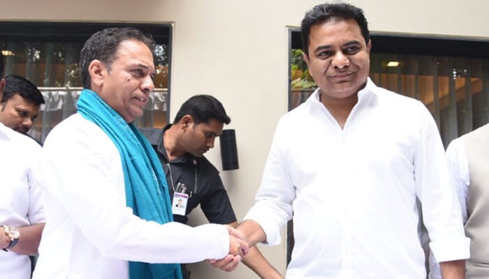former speaker suresh reddy disatisfy on kcr decisions
