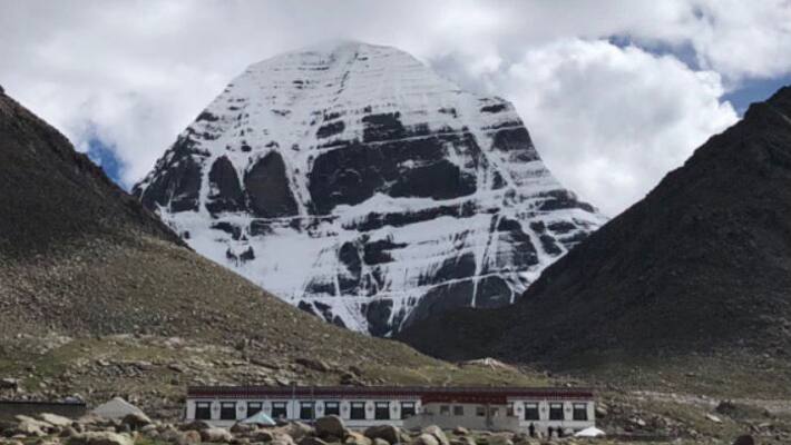 35 Manasarovar pilgrims from hyderabad rescued 35 Manasarovar pilgrims from hyderabad rescued