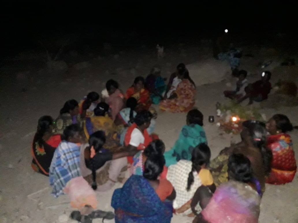 Ladies sung oppari in dharmapuri