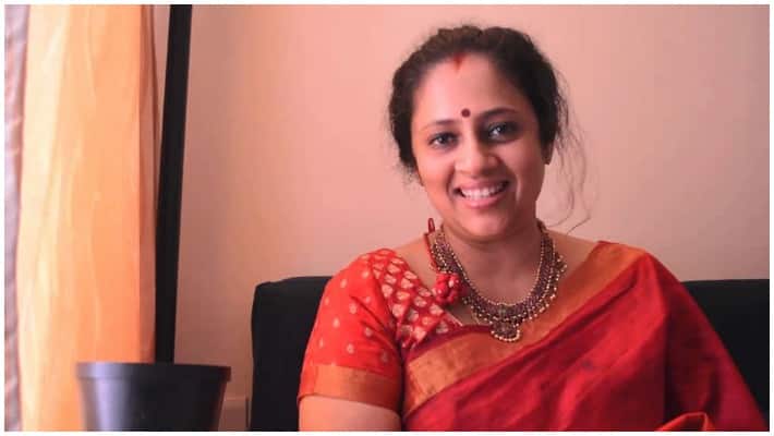 lakshmi ramakrishanan raised complaints against malaiyalam director hariharan