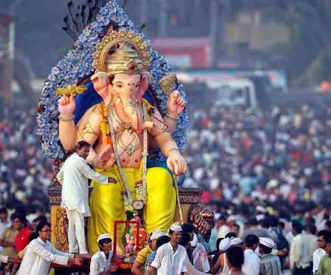 worker arrested for making Ganesha statue