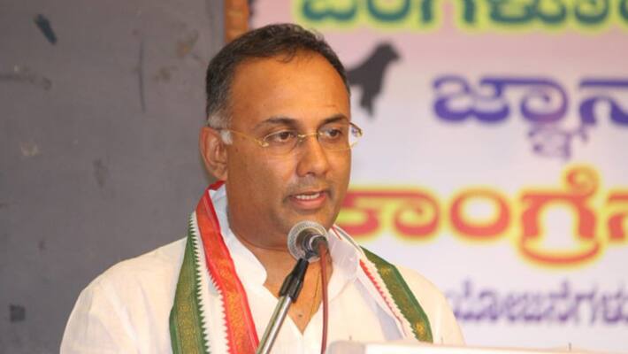 Dinesh Gundurao Meets DK Shivakumar Dinesh Gundurao Meets DK Shivakumar