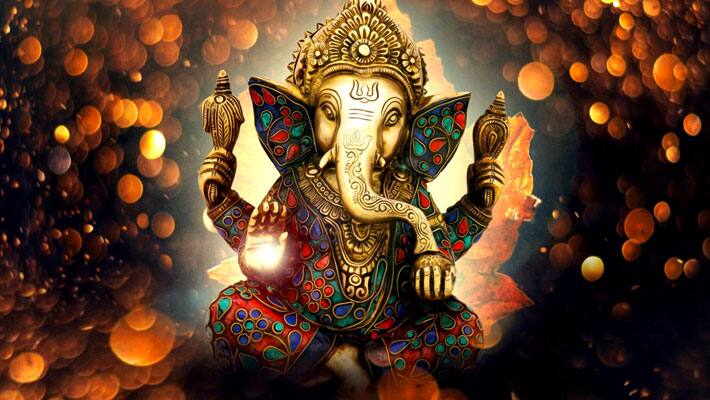 Pullaiah dies while doing dancing at vinayaka mandapam in gooty Pullaiah dies while doing dancing at vinayaka mandapam in gooty